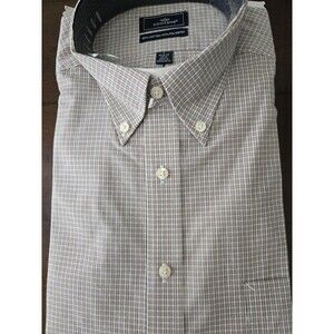 Dockers 60% Cotton 40% Poly Long Sleeve Dress Shirt NWT Size L 16-16.5 34/35